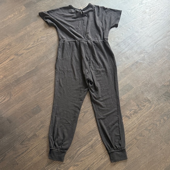 In Loom black short sleeve pant jumpsuit Large - Picture 8 of 8